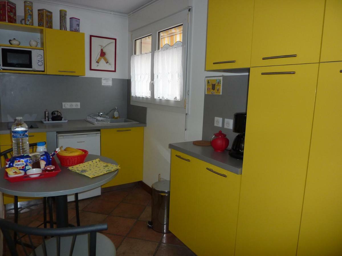 Ferienwohnung Les Terrasses De Bellemoure Cébazat Exterior foto